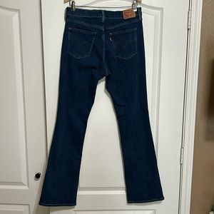 Women’s Levi’s 315 Shaping Bootcut Jeans High Rise, 30 Inch Waist, 31” Inseam
